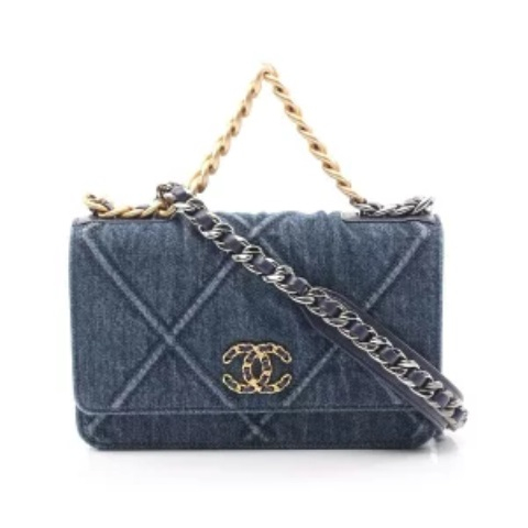 CHANEL シャネル CHANEL19 チェーンウォレット デニム