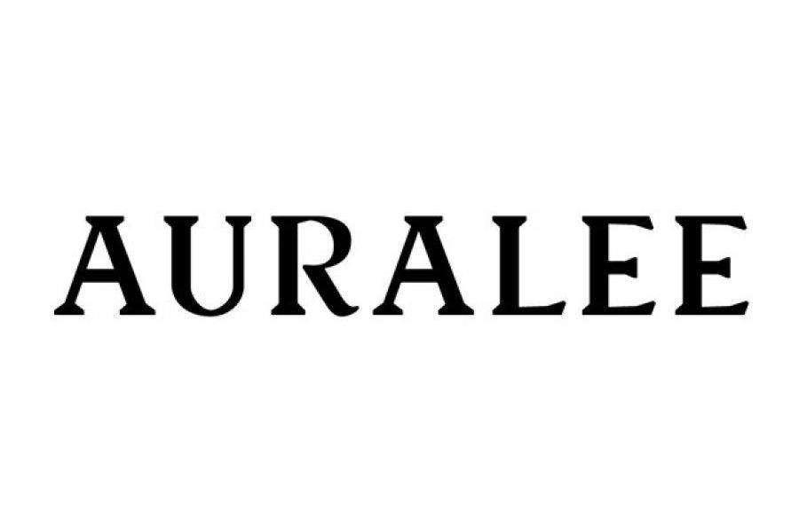 AURALEE(オーラリー)